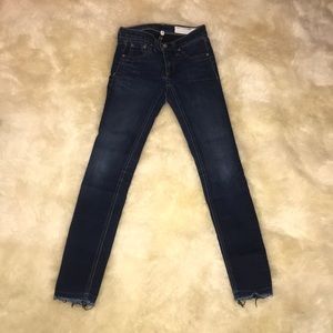 Rag & Bone Skinny in Dearborn 
Midrise